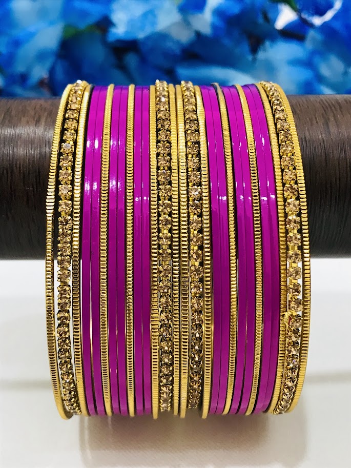 Smooth Finishing Stone Design Metal Bangles For Women In Tucson