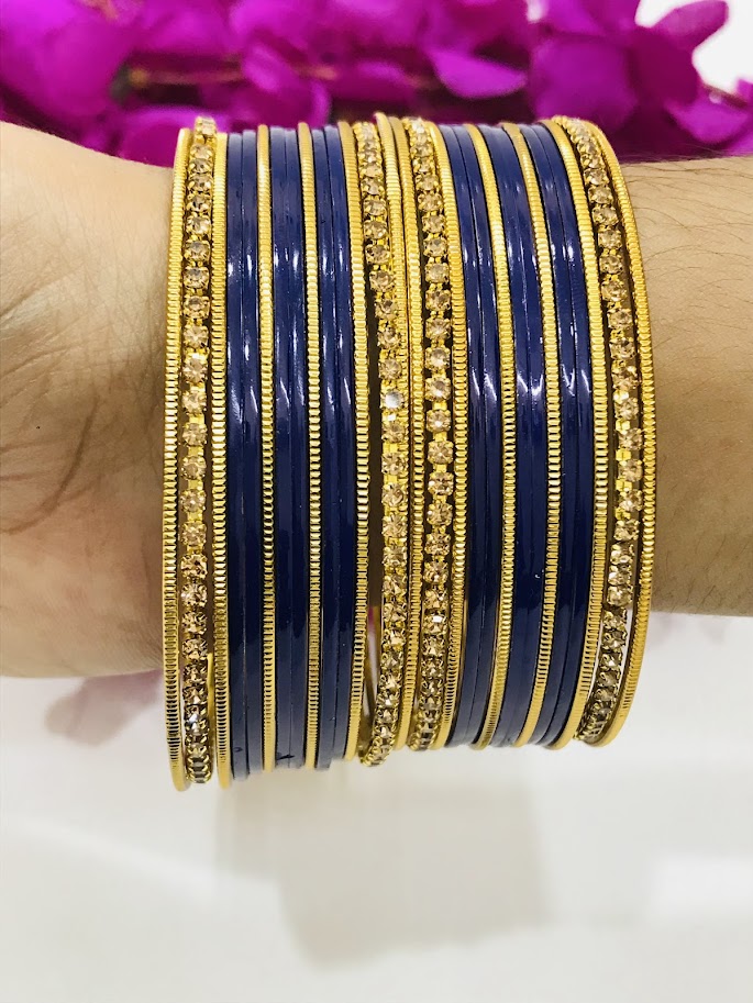 Smooth Finishing Metal Bangles In Buckeye