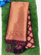 Floral Design Soft Silk Saree In Paradise Valley