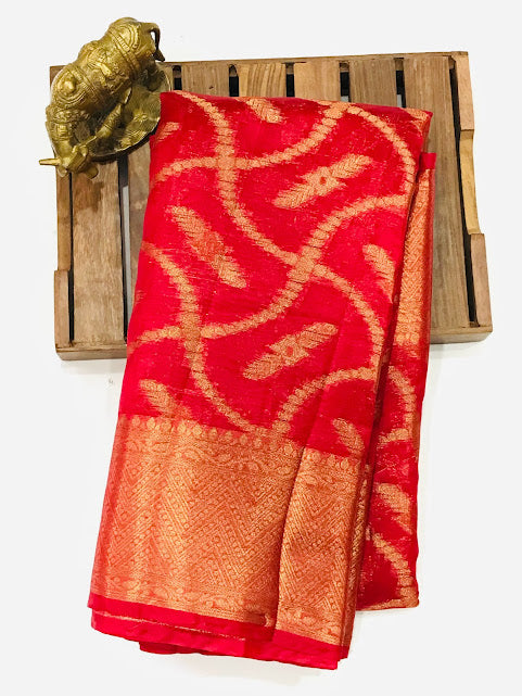 Red Colored Raw Silk Saree In USA