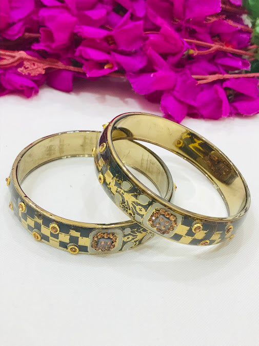 Gray Color Glass Bangles Near me