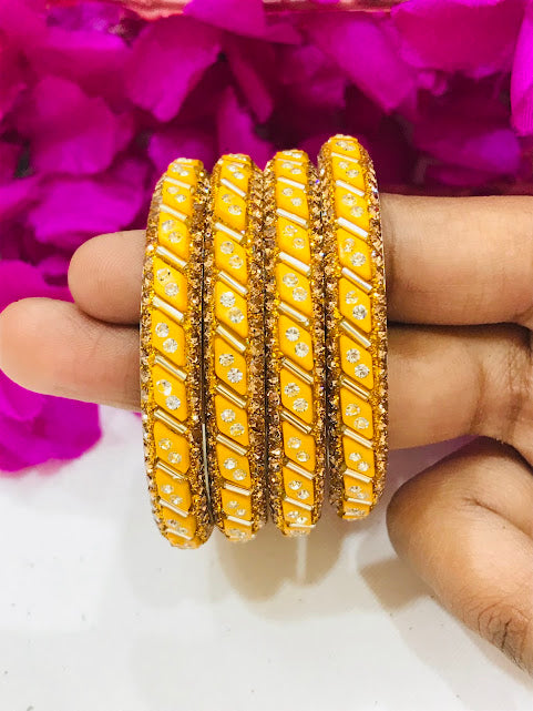 Beautiful Girls Set Of Bangles In Casa Grande