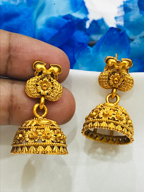Alluring Antique Gold Designer Jhumka Earrings For Women Near Me
