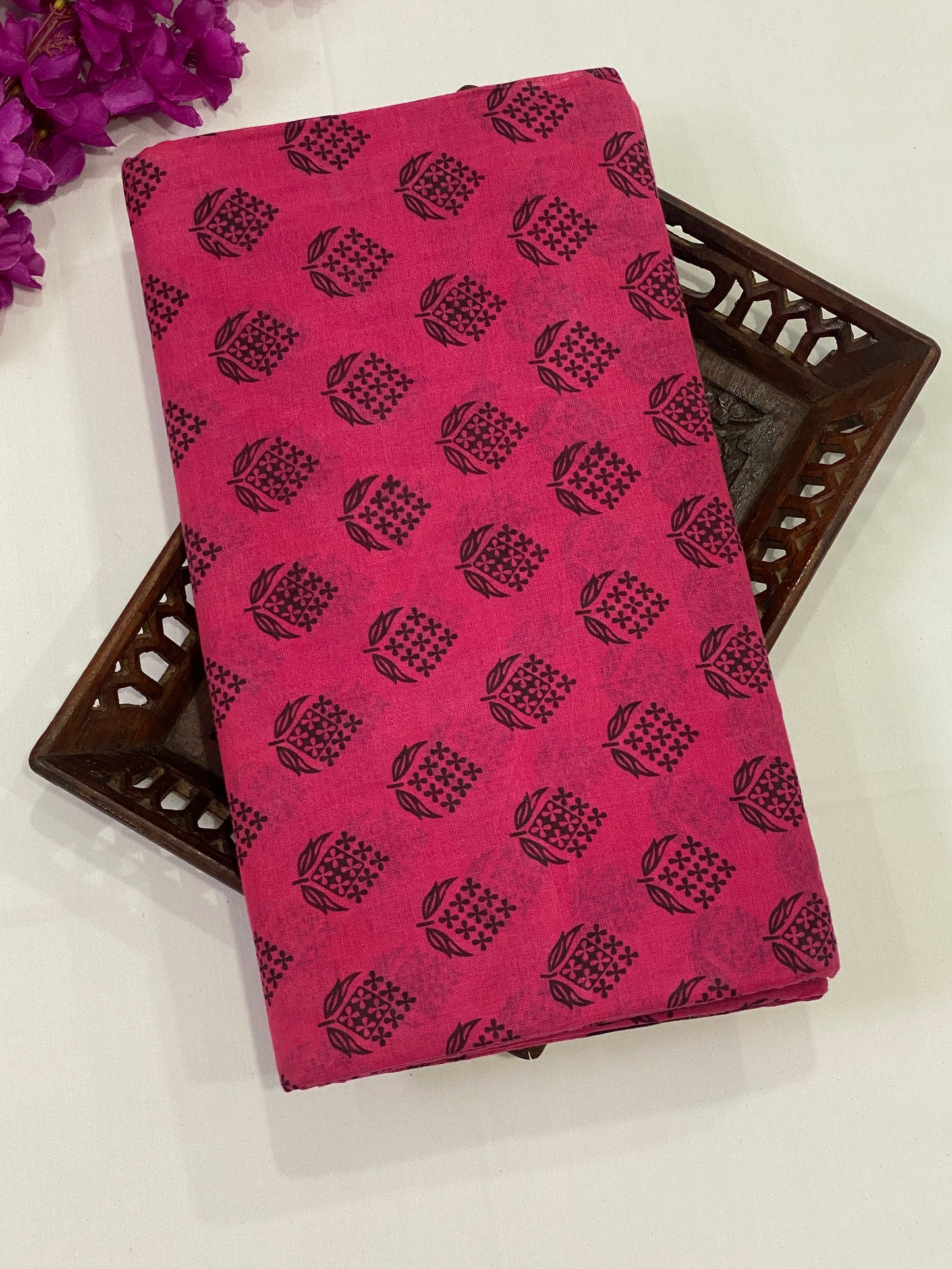 Pink Color Pure Sungudi Cotton Saree With Zari Border Near Me