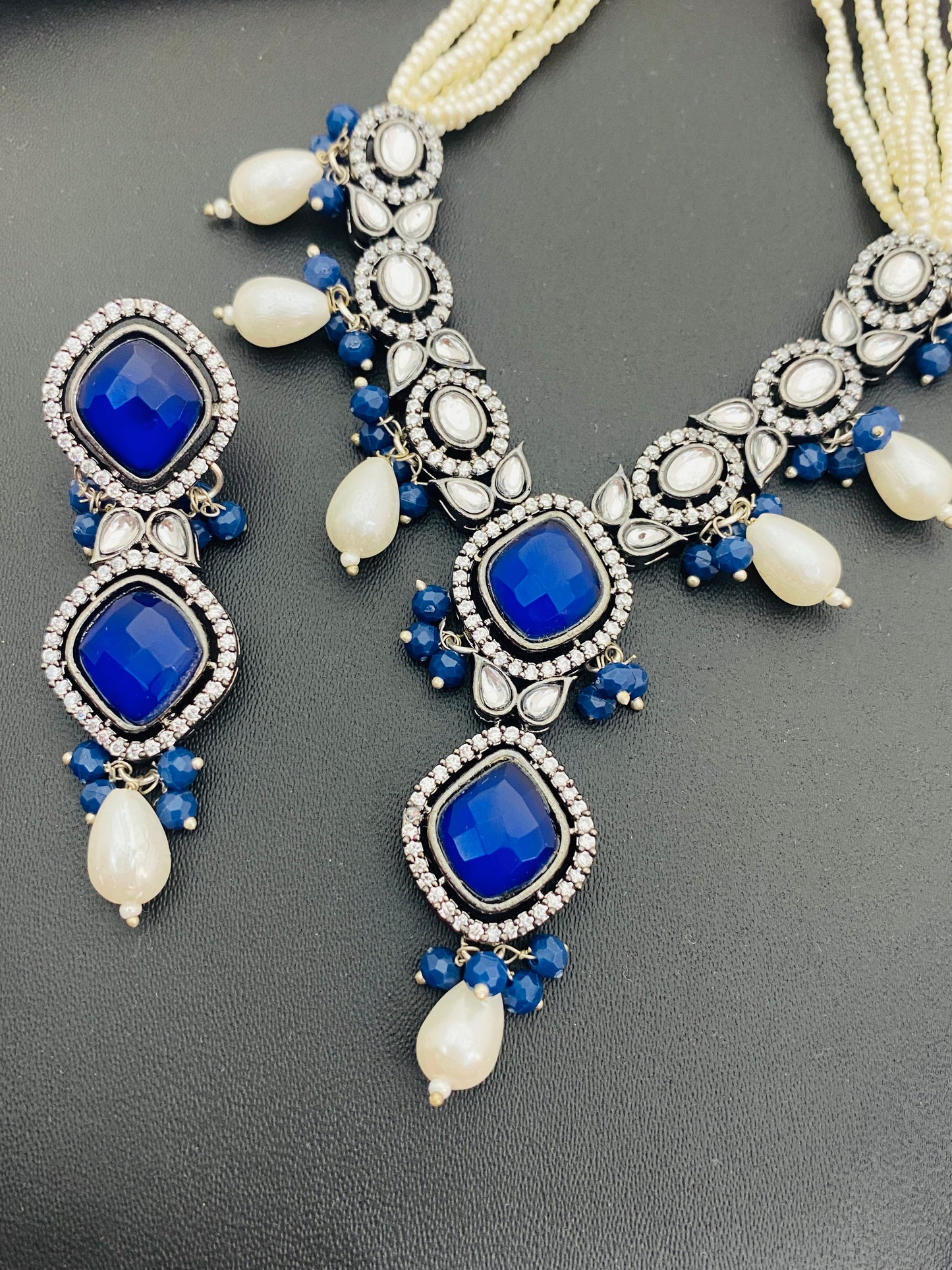 Silver Toned Oxidized Pearl Necklace Set With Matching Earrings in Skull Valley