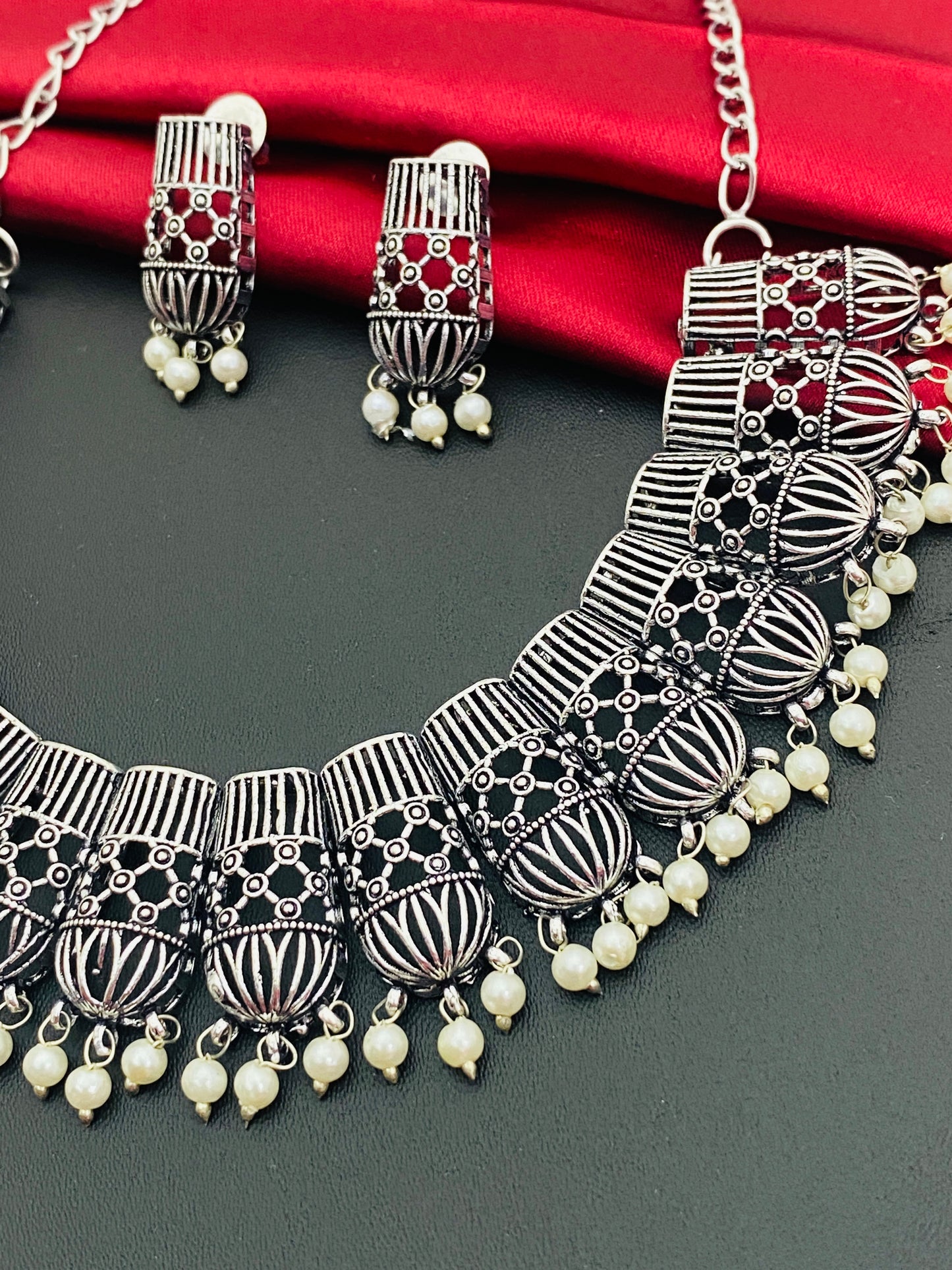 Silver Plated Tribal Oxidized Necklace With Earrings In Yuma