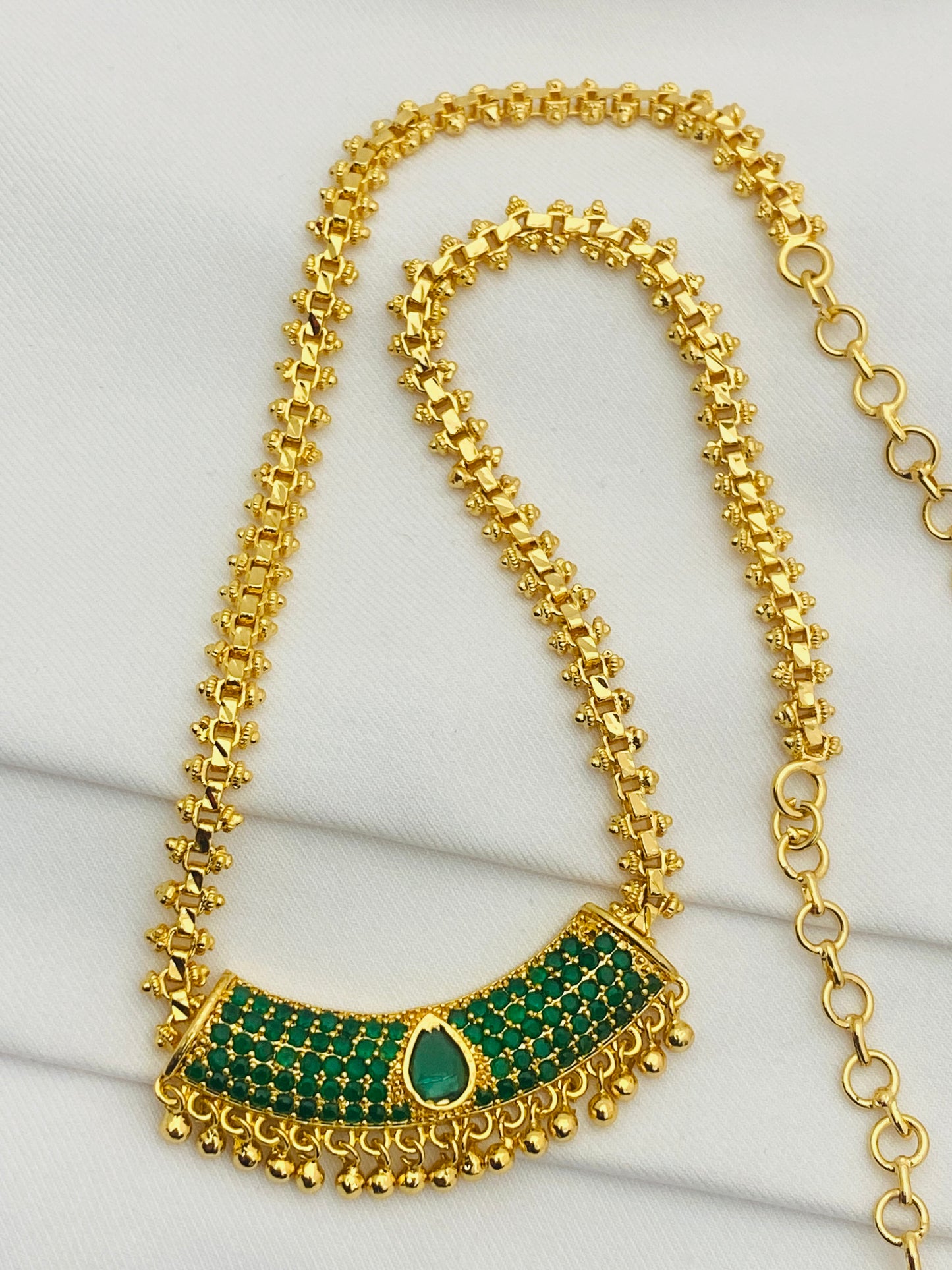 Attractive Long Chain Sets In Gilbert