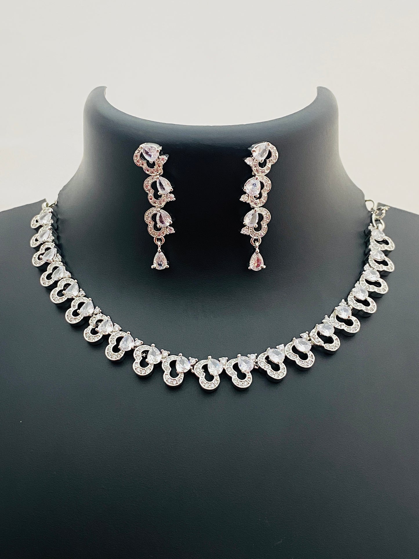 Attractive Premium Quality Party Wear Heart Designed Near Me