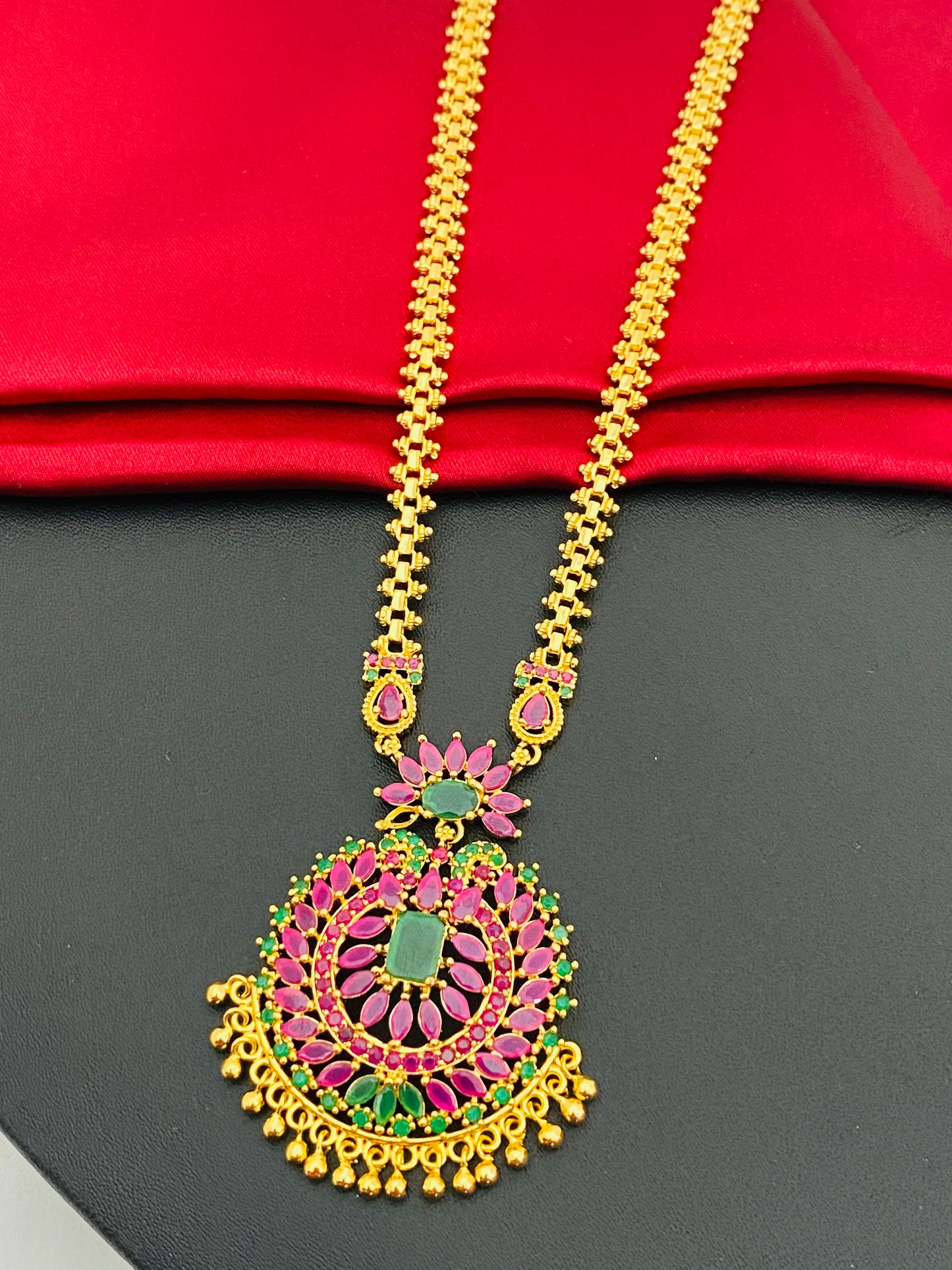 Dazzling Designer Gold Plated Premium Quality Ruby And Emerald Near Me