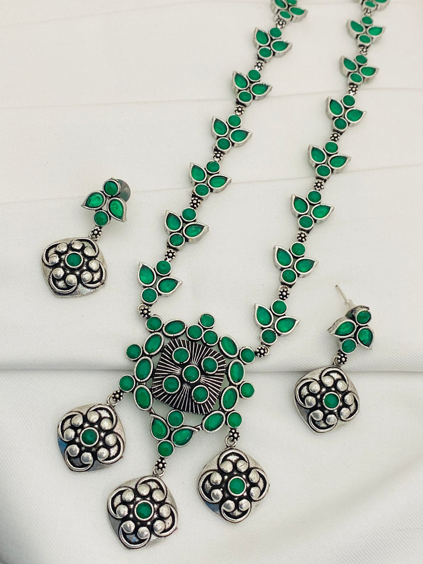 Designer Oxidized Necklace Set With Matching Earrings Near Me