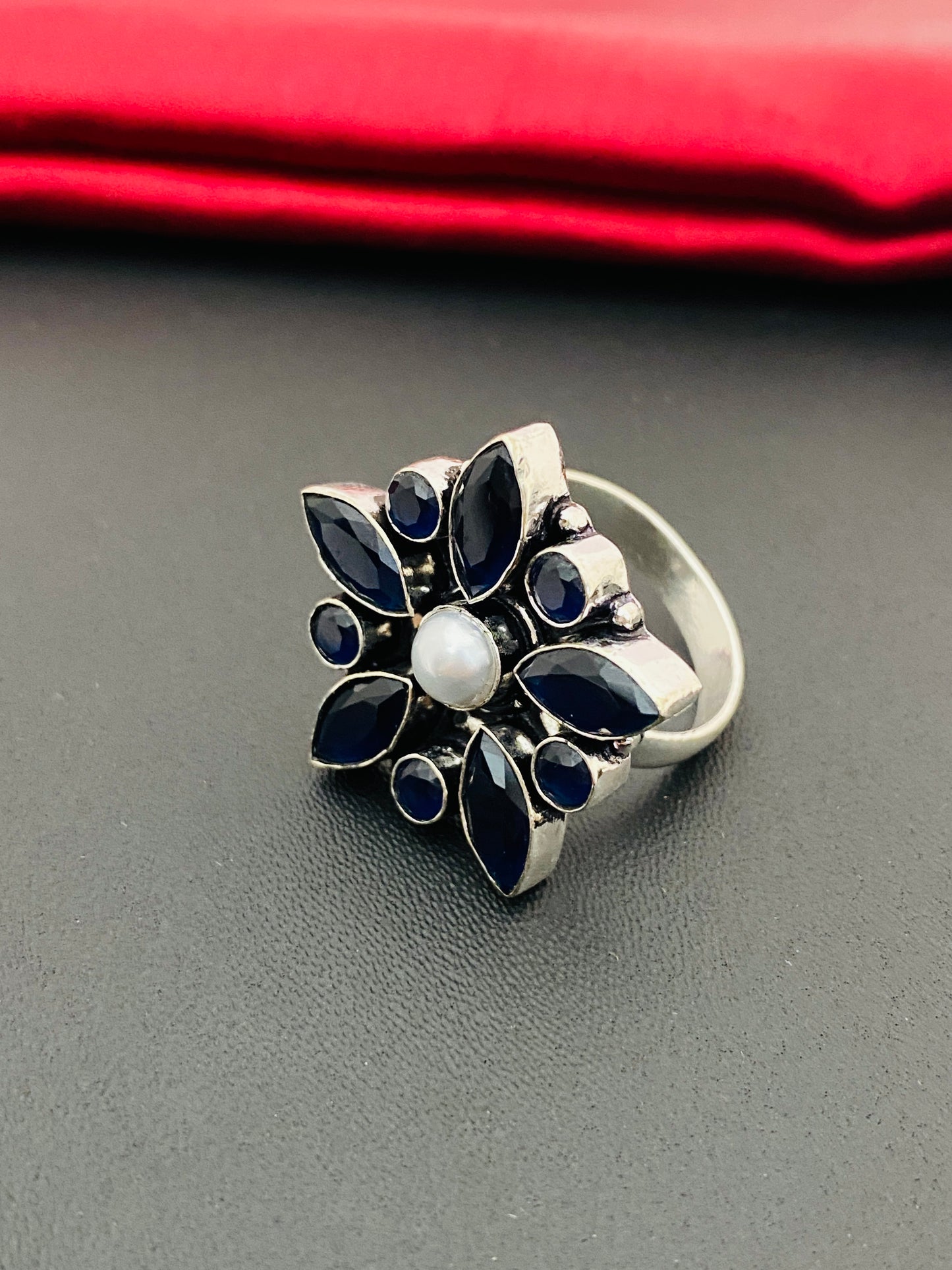 Alluring Black Stone Studded Floral Designed Adjustable Rings Near Me