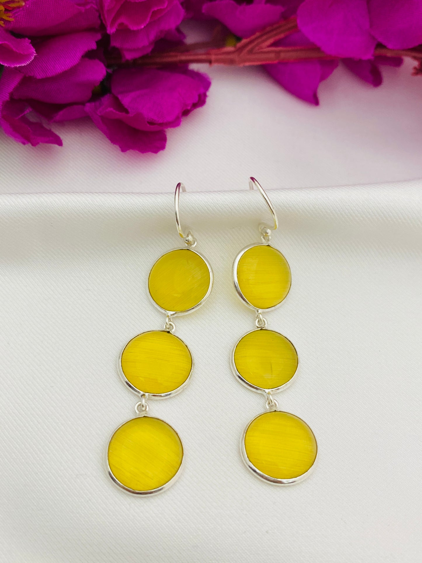 Chandeliers Designer Oxidized Hook Earrings in Holbrook