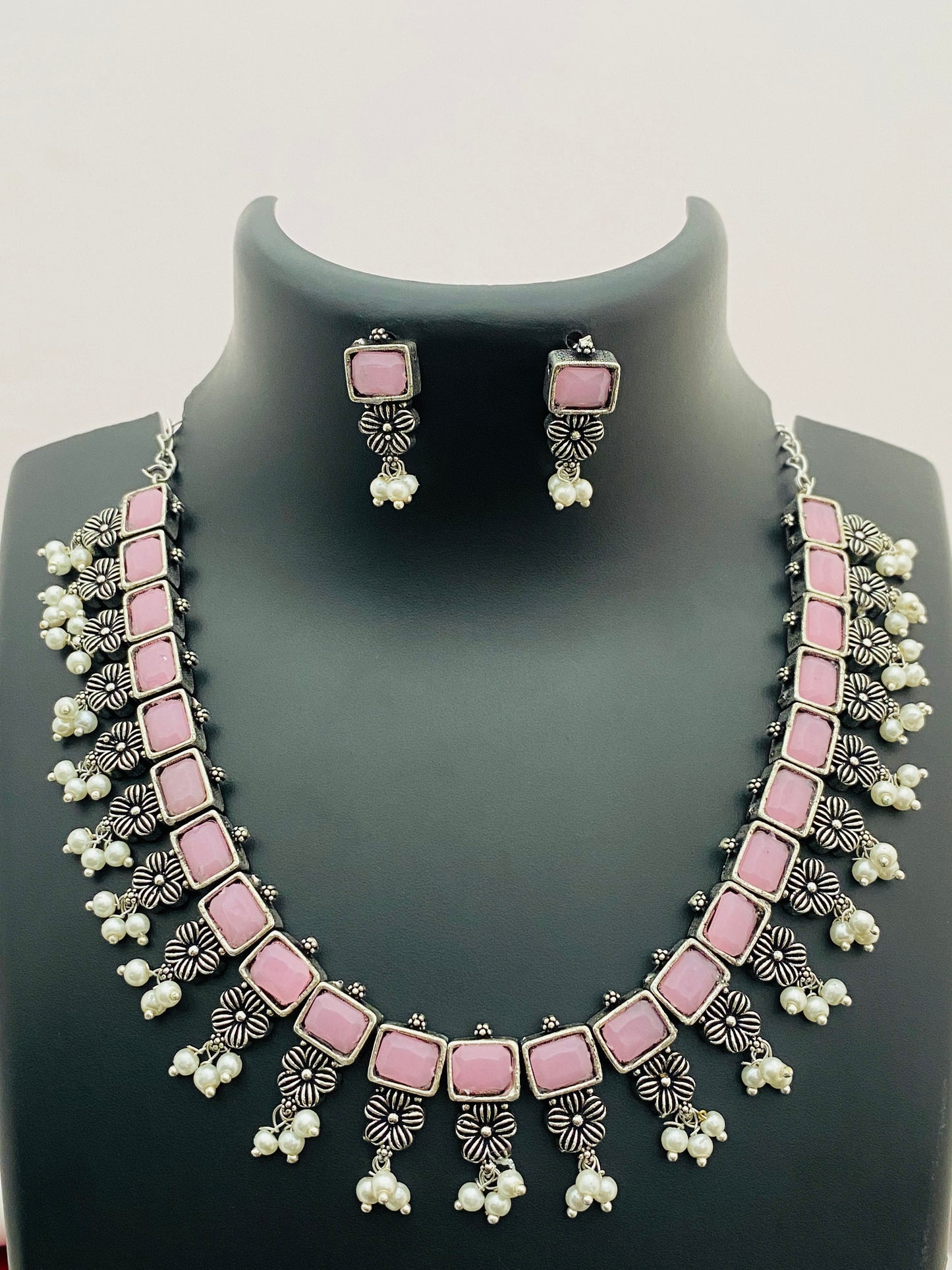 Light Pink Color Stone Beaded Floral Designed Silver Plated Oxidized Necklace Set Near Me