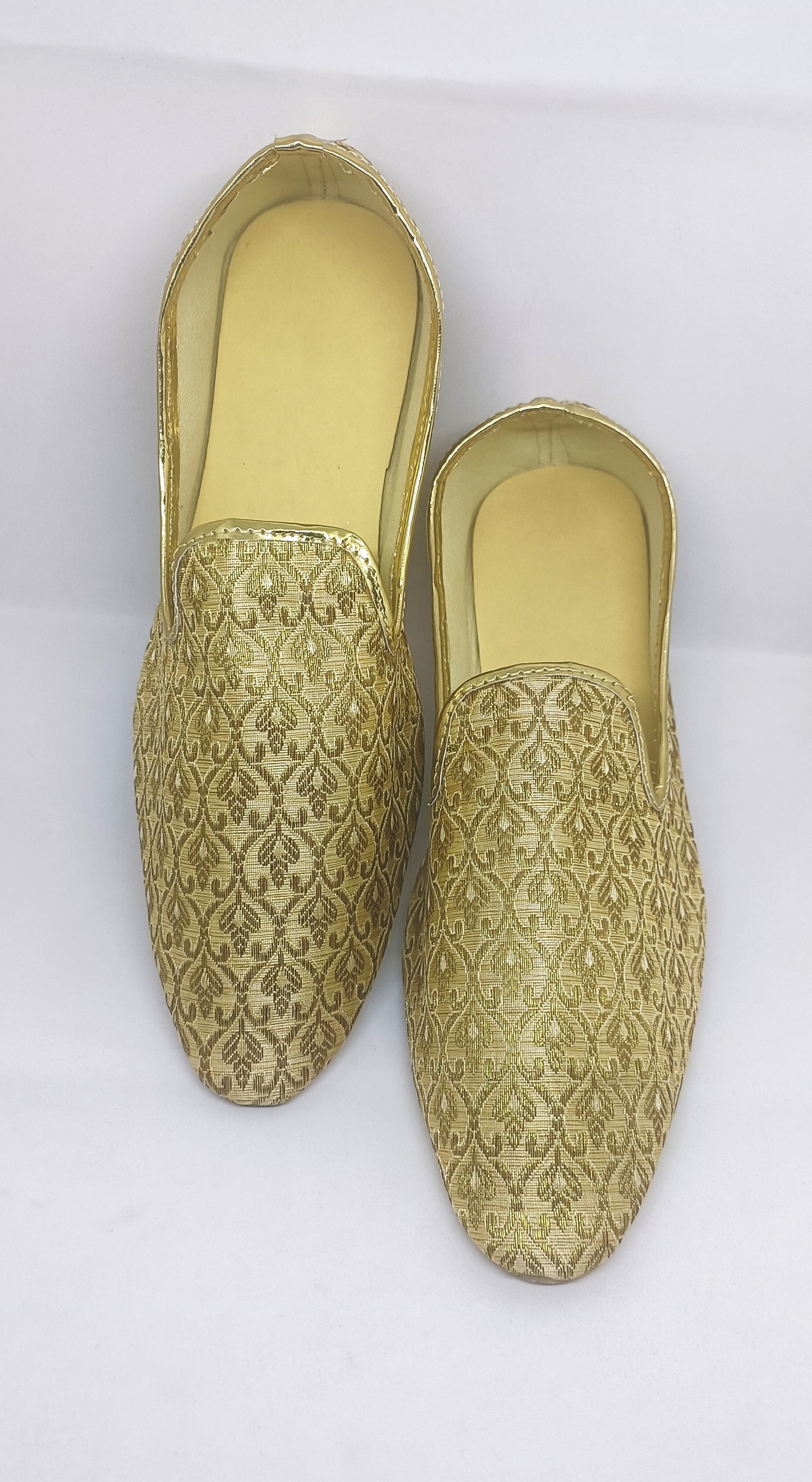 Gold Color Embroidery Work Mojaris For Men in Chandler