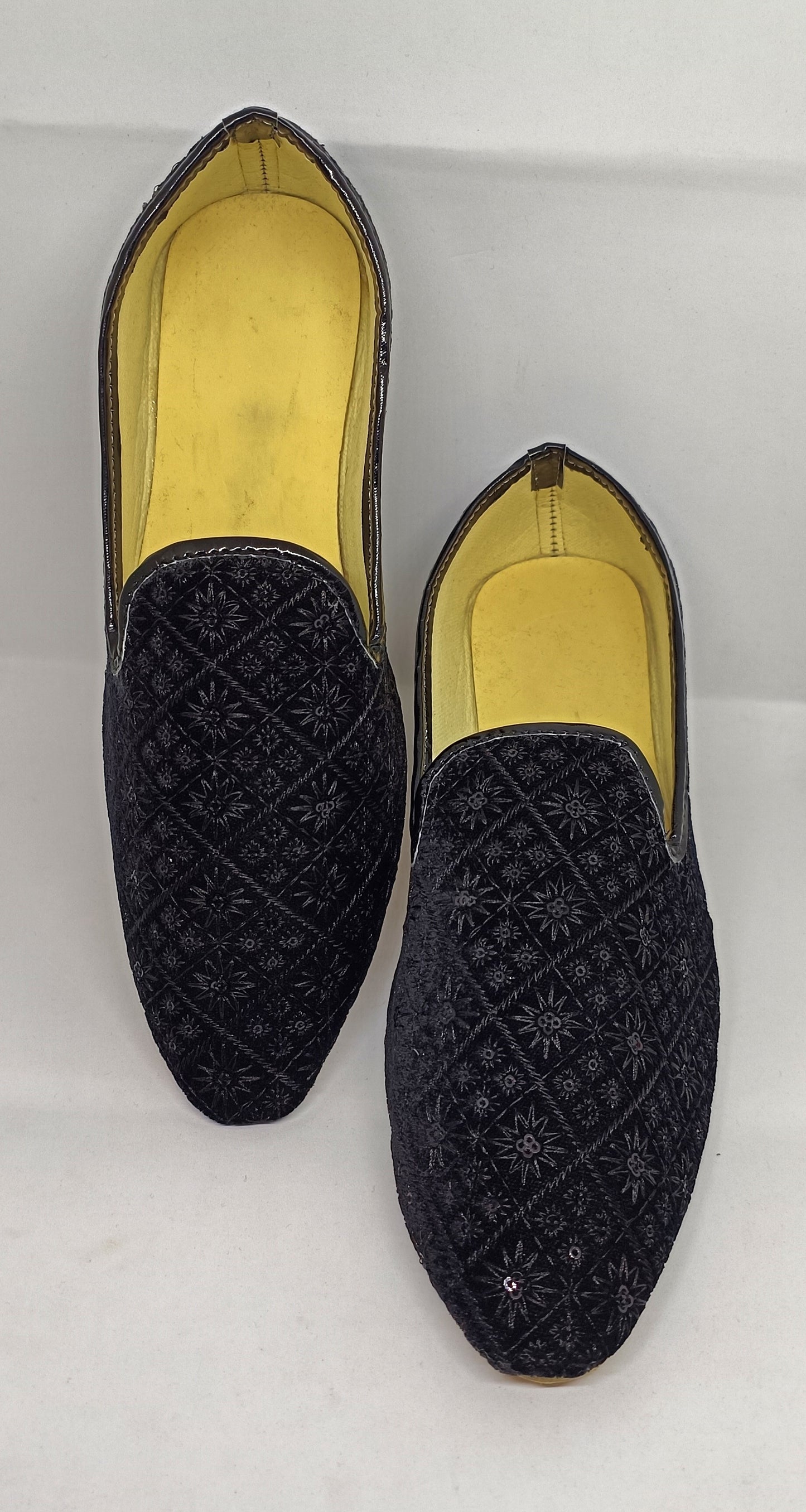 Black Color Embroidery Work Mojaris in Chandler