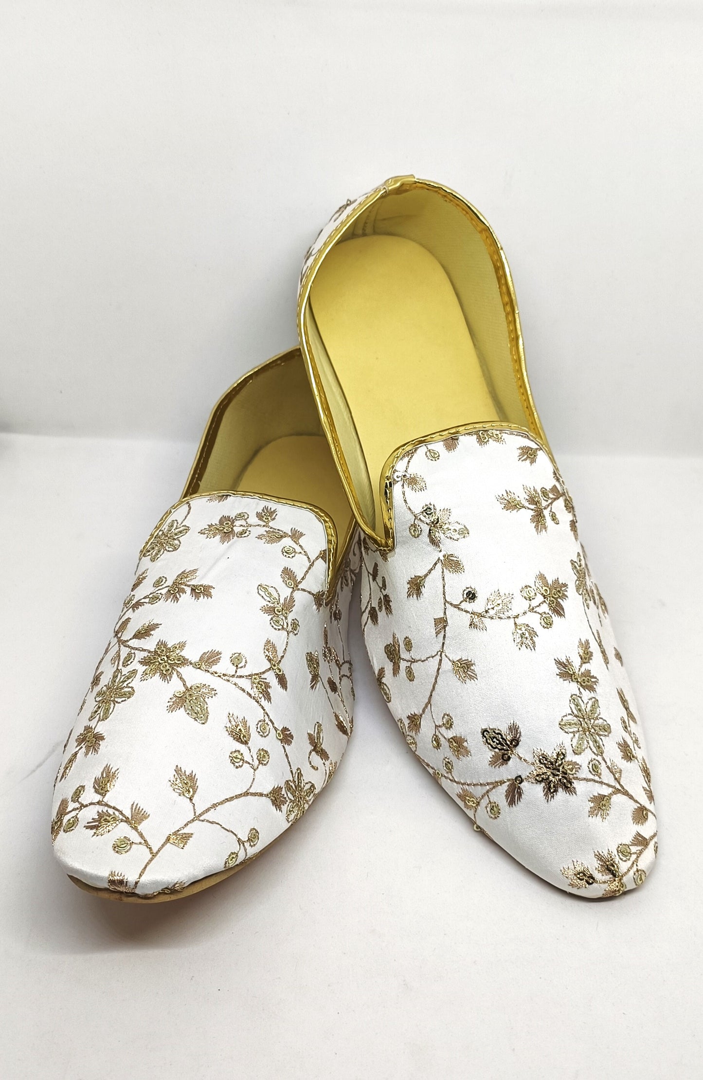 Stunning Premium Quality Off White Color With Golden Zari Work Mojaris For Men