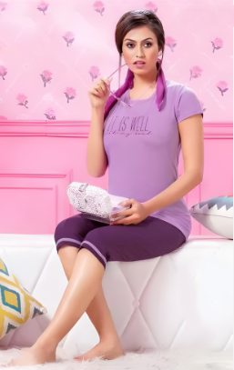 Fabulous Women's Lavender Printed Cotton Night Wear