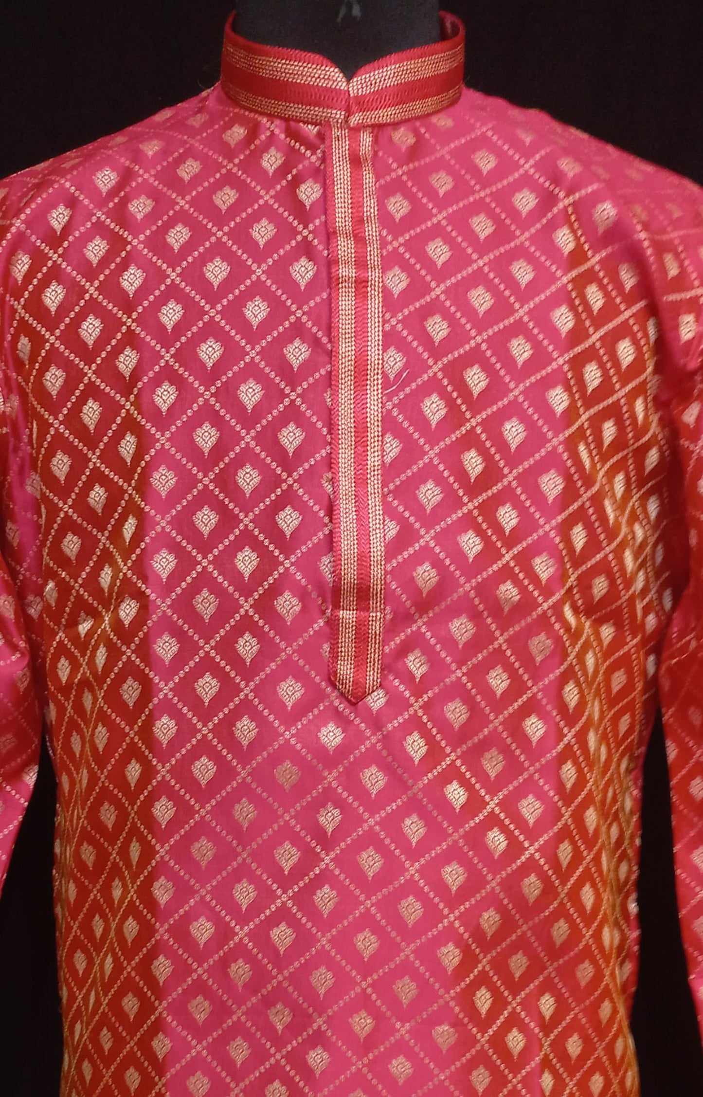 Kurta Suits For Men Near Me