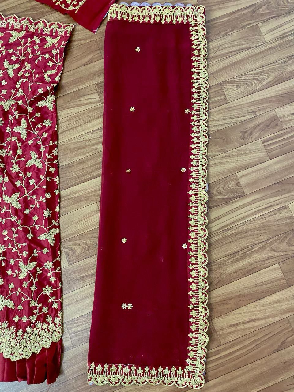 oding Work Lehenga in Suncity