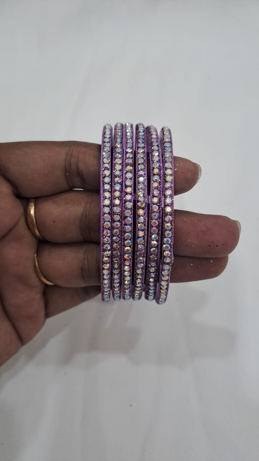 Lavender Color Checked Design Glass Bangles For Women Near Me