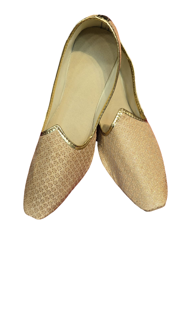 Attractive Gold Color Traditional Footwear Mojari Shoes For Men