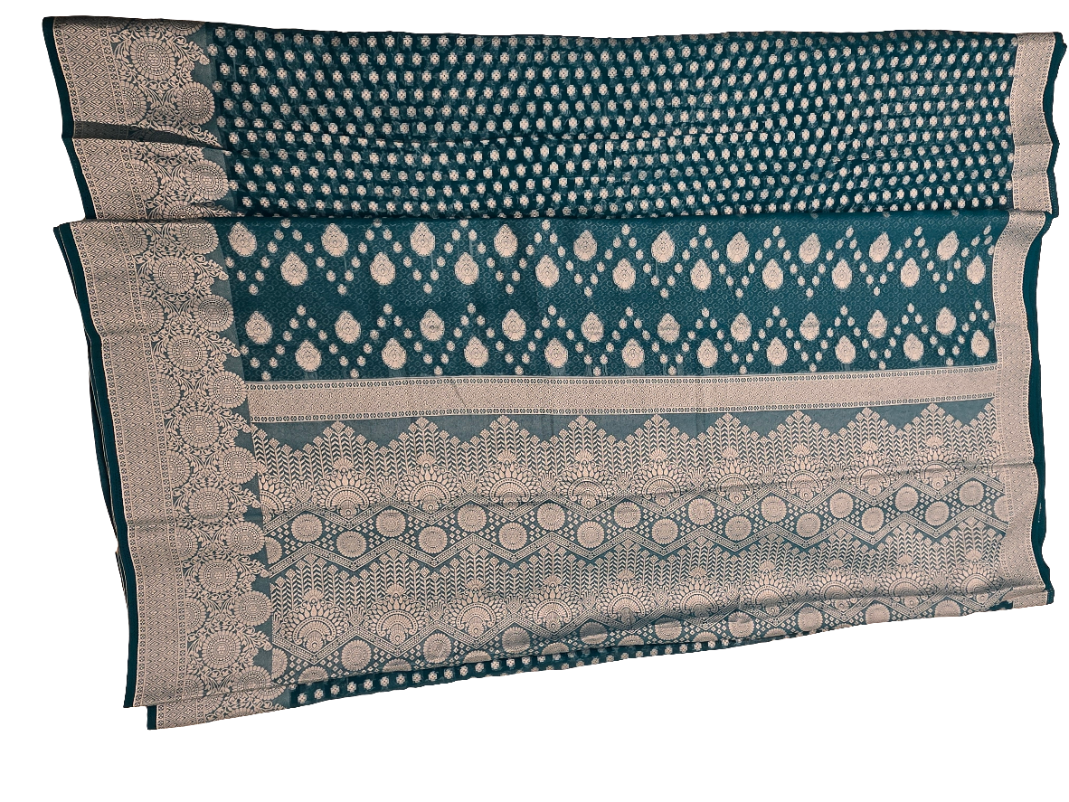 Attractive Green Color Banarasi Silk Saree With Silver Design And Grand Pallu
