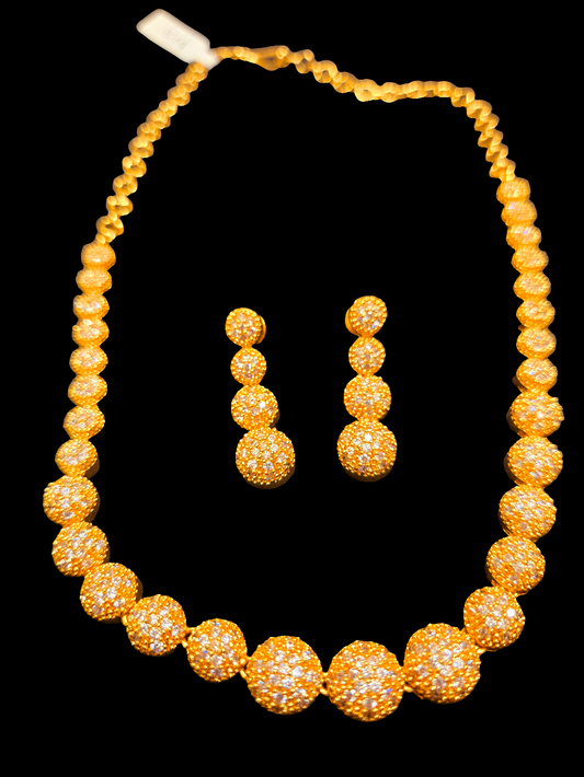 Attractive Gold Plated With Stone Necklace Set With Earrings