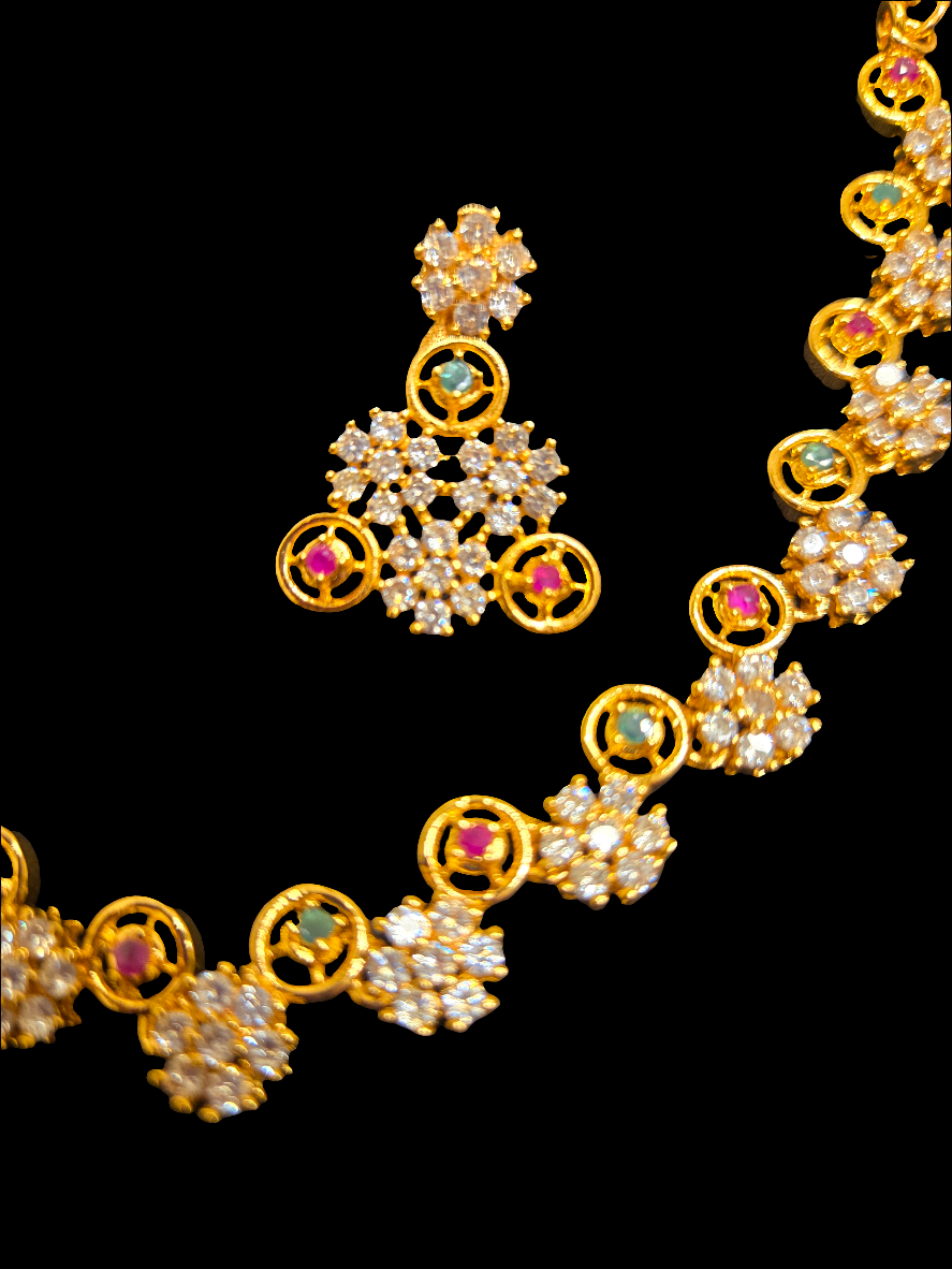 Gold Plated Flower Design Necklace With Earrings Set Near Me