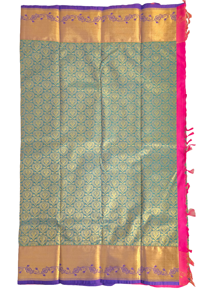 Attractive Green Colored With Golden Purple Border Pure Kanchi Silk Saree For Women