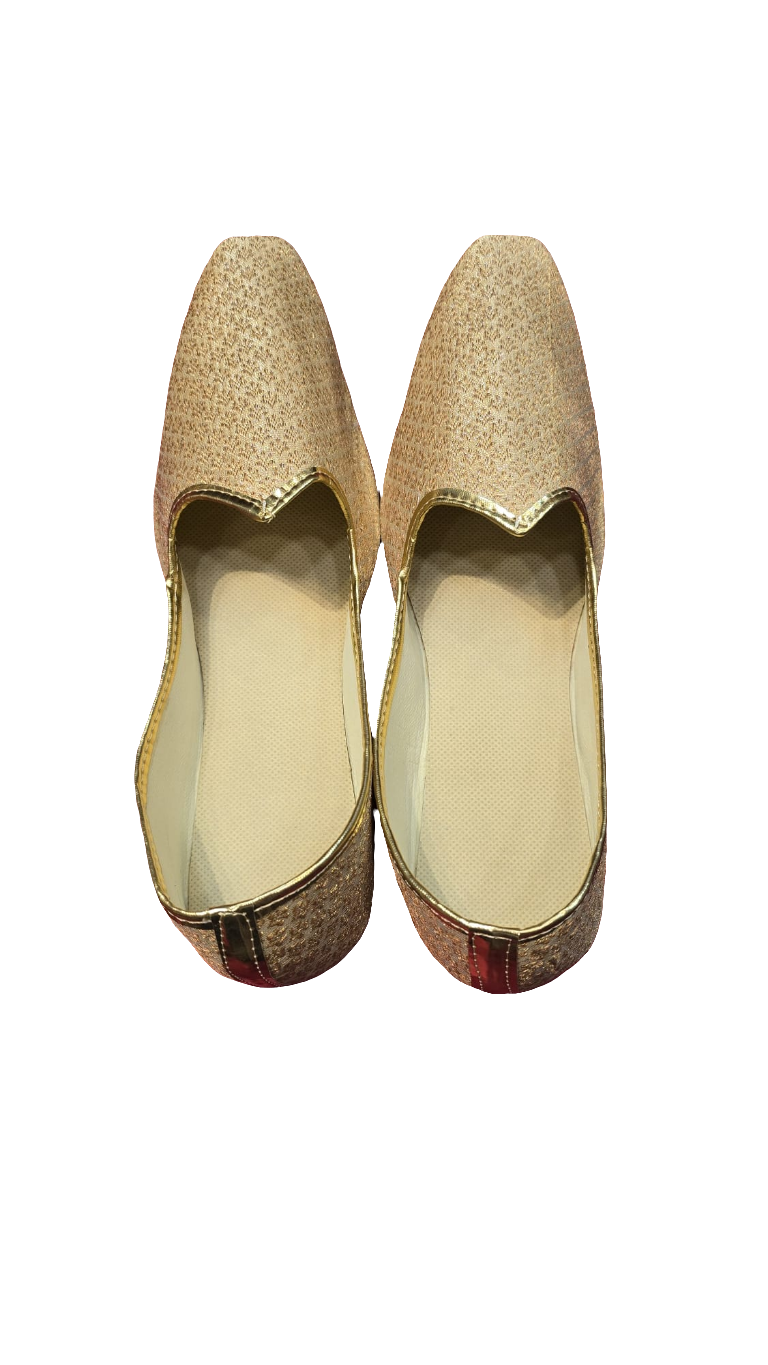 Attractive Gold Color Traditional Footwear Mojari Shoes For Men