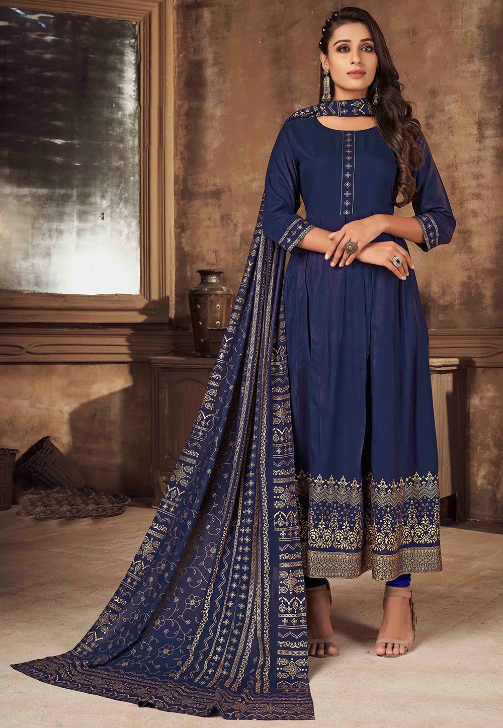 Rayon Kurti And Dupatta In Surprise