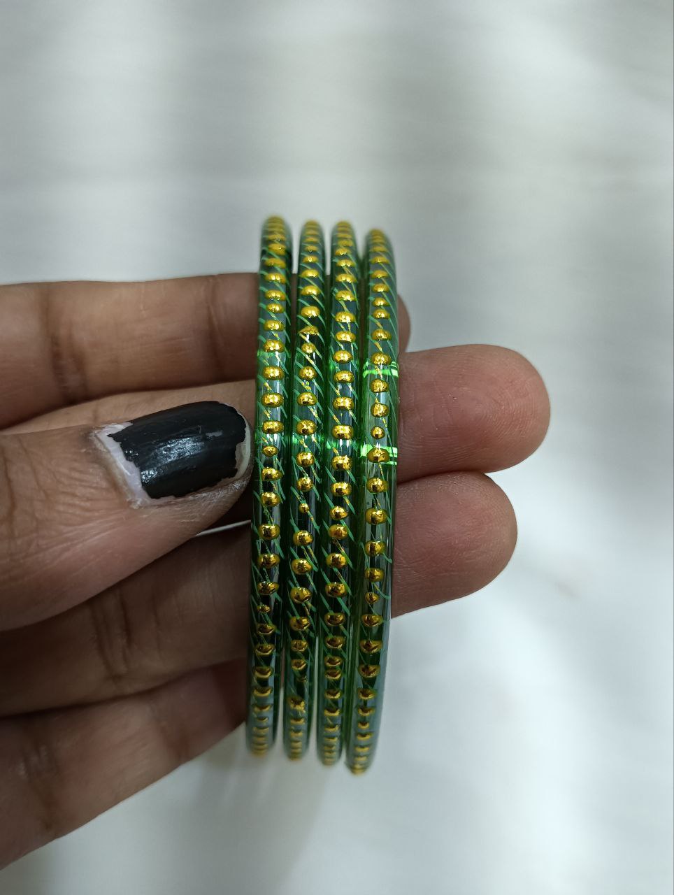 Checked Design Glass Bangles For Women Near Me