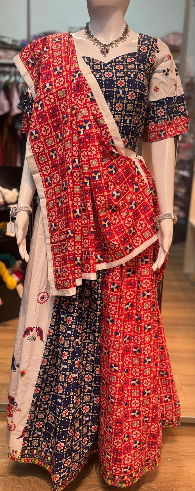 Gorgeous Multicolored Chaniya Choli Lehengas With Dupatta Set For Women