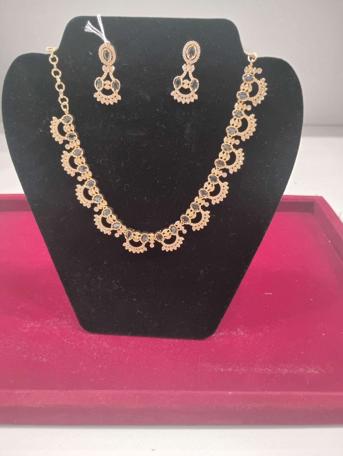Beautiful Gold Plated White and Black Stones Necklace with Earrings For Women