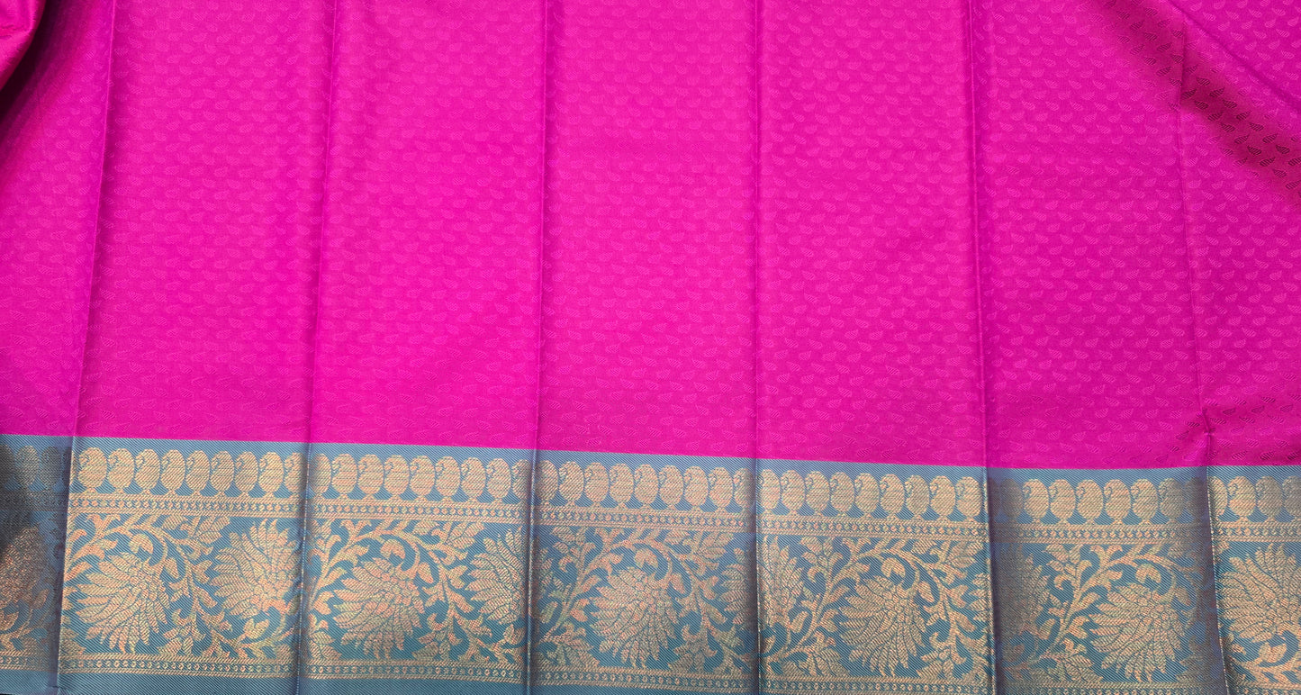 Pink Color Soft Silk Saree In Suncity