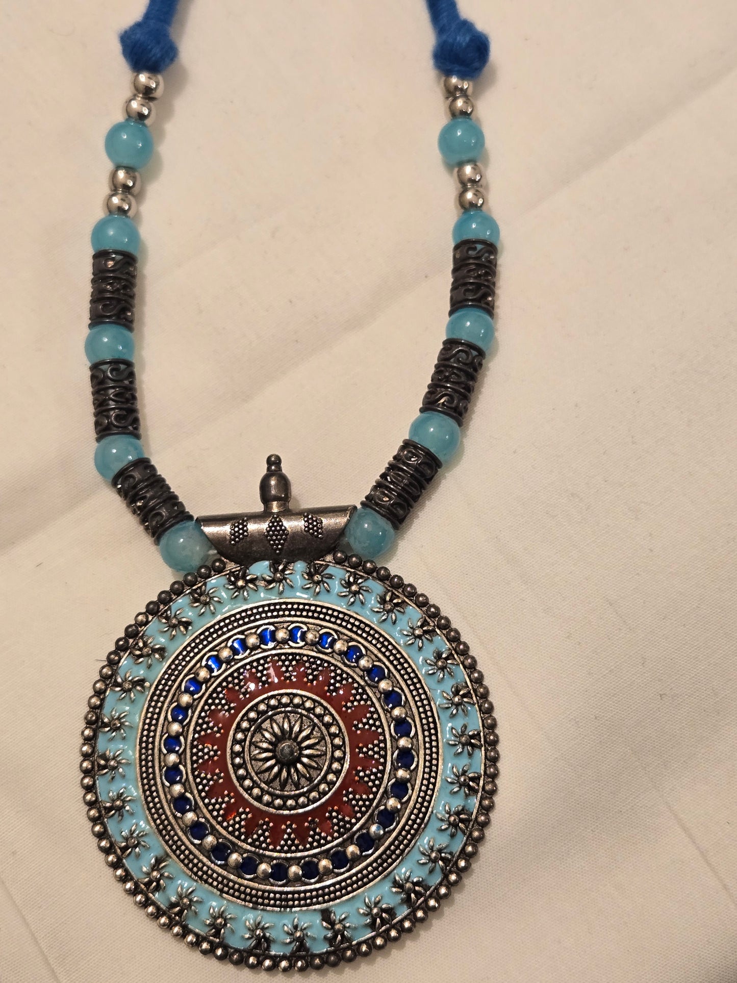 Beautiful Blue Color Round Pendent Oxidized Necklace In USA