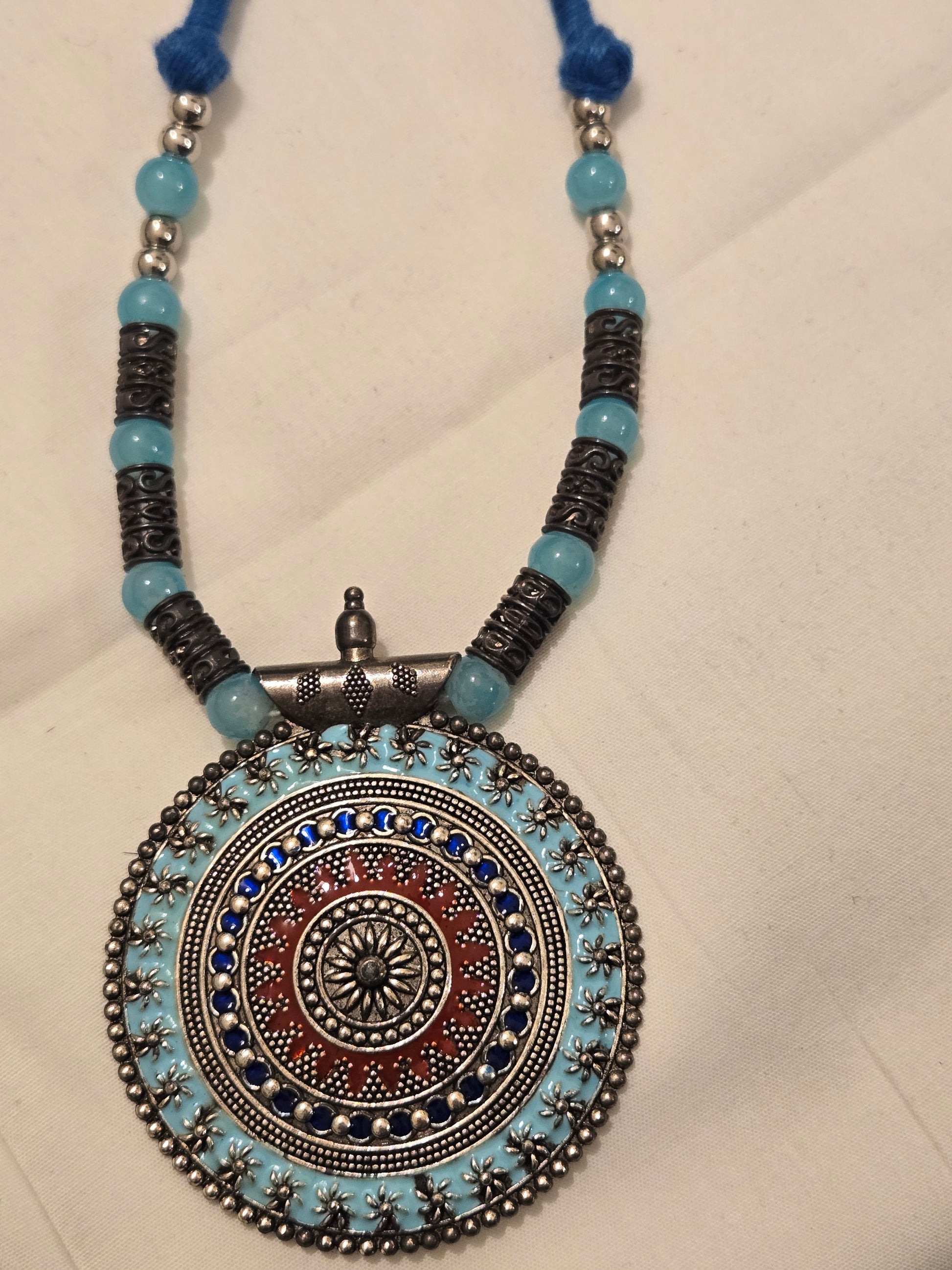 Beautiful Blue Color Round Pendent Oxidized Necklace In USA