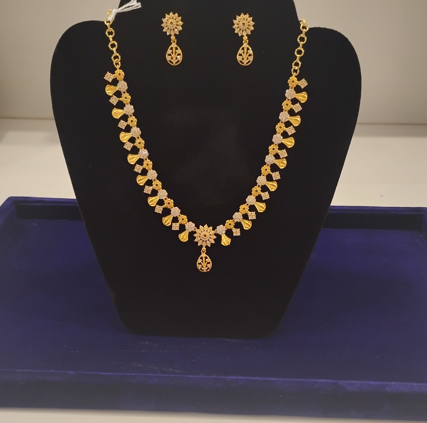 Alluring Gold Plated Multicolor Stones Necklace with Earrings For Women