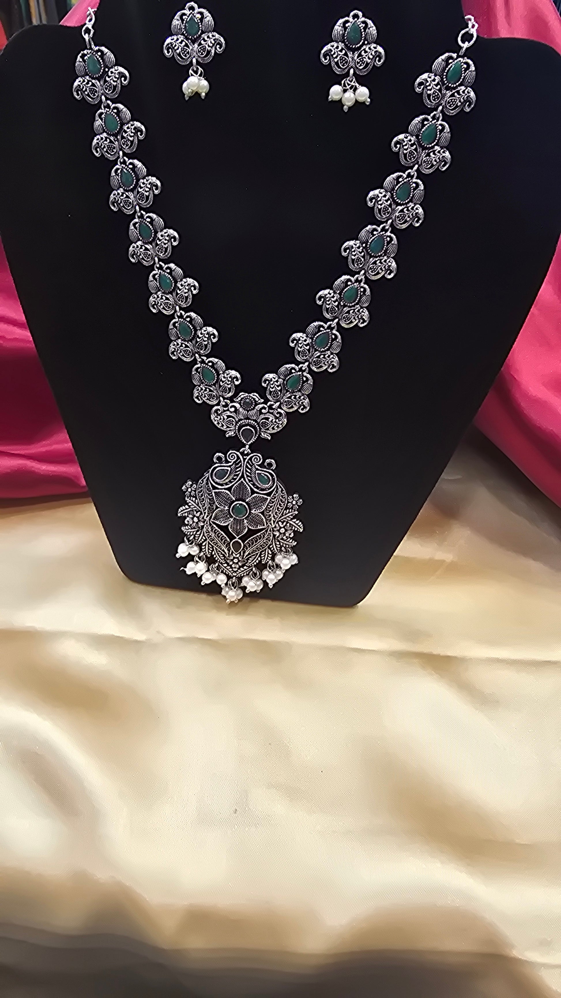 Attractive Green Color Oxidized Necklace With Earrings