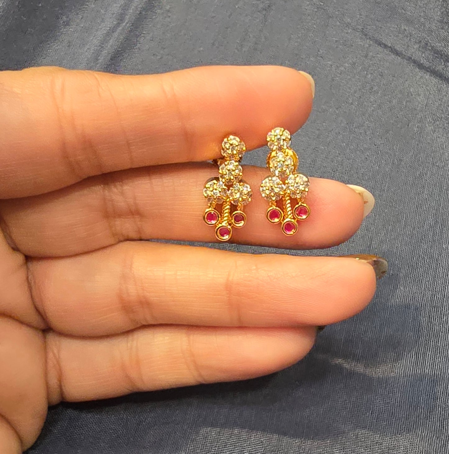 Dark Pink Color And White Stone Gold Plated Earrings Set In Suncity