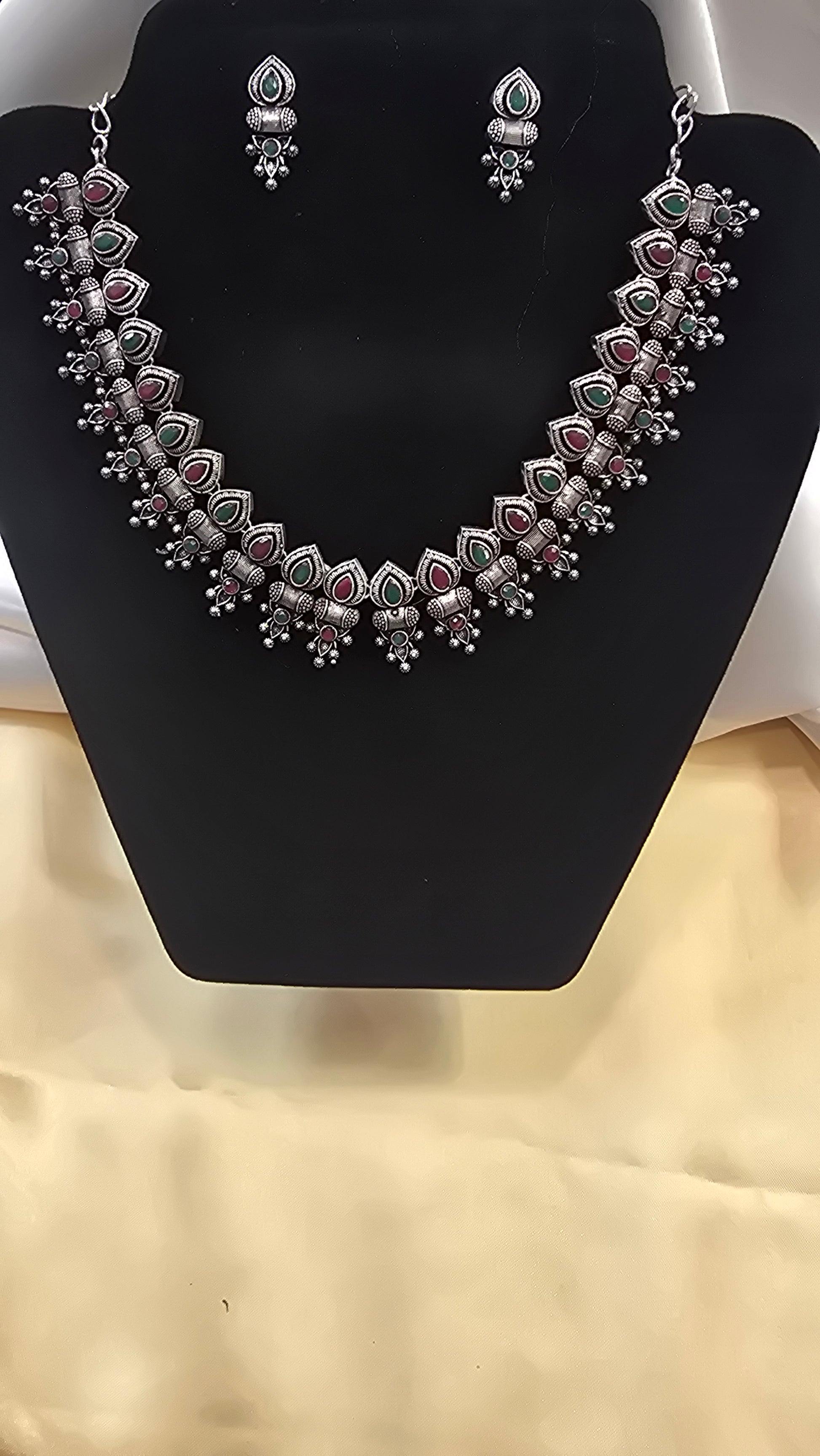 Alluring Multicolor Oxidized Necklace With Earrings