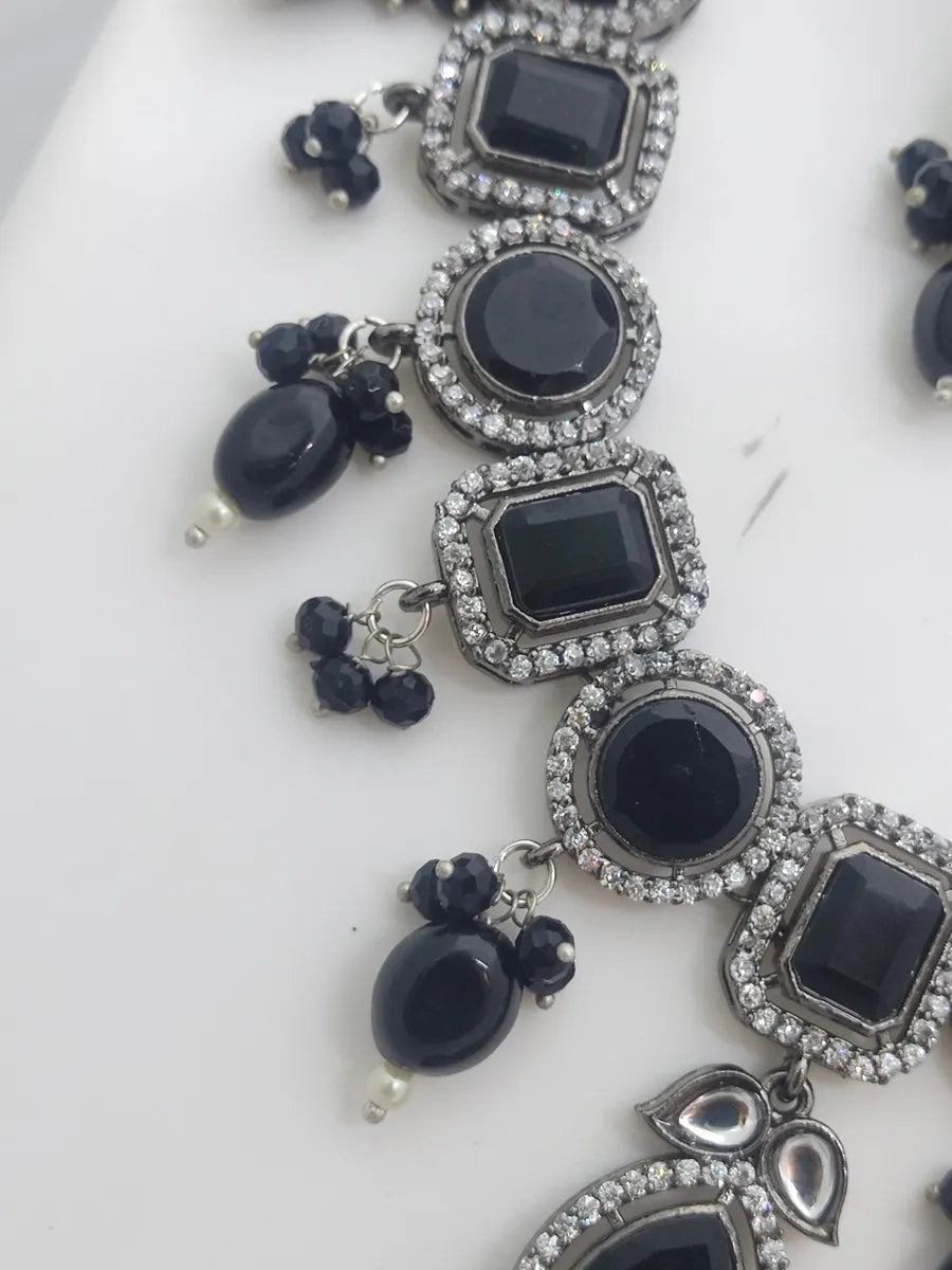 Silver Oxidized Black Stone Necklace With Earrings In USA