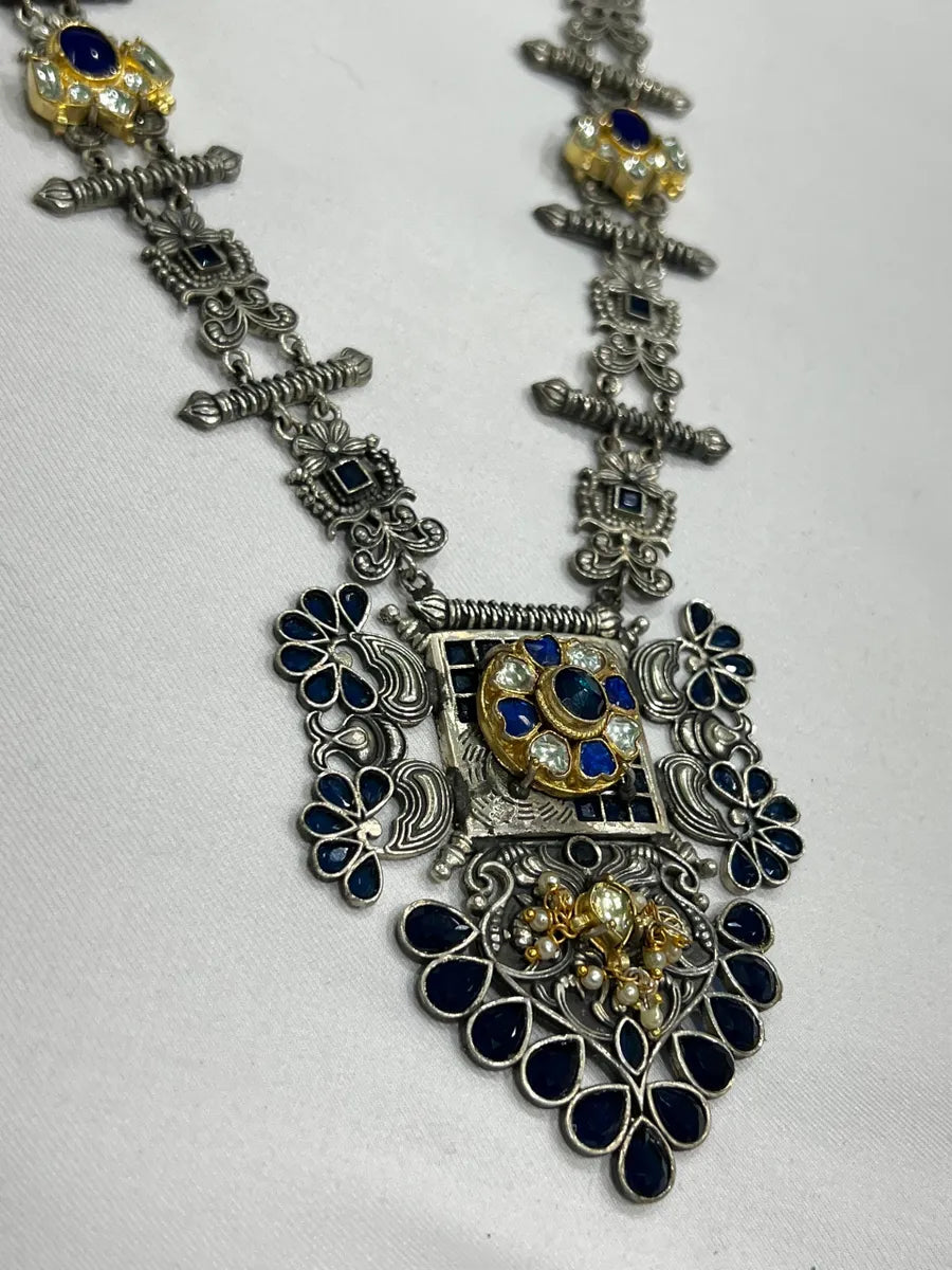 Dual Tone Stone Brass Oxidized Necklace Set Near Me