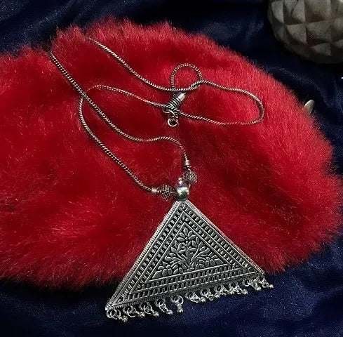 Elegant Oxidized Isis Necklace In USA