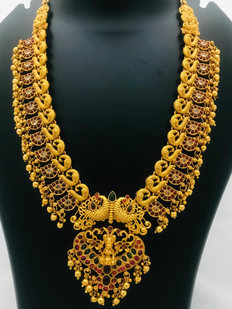 Traditional Antique Gold Matte Finished Bridal Set In USA