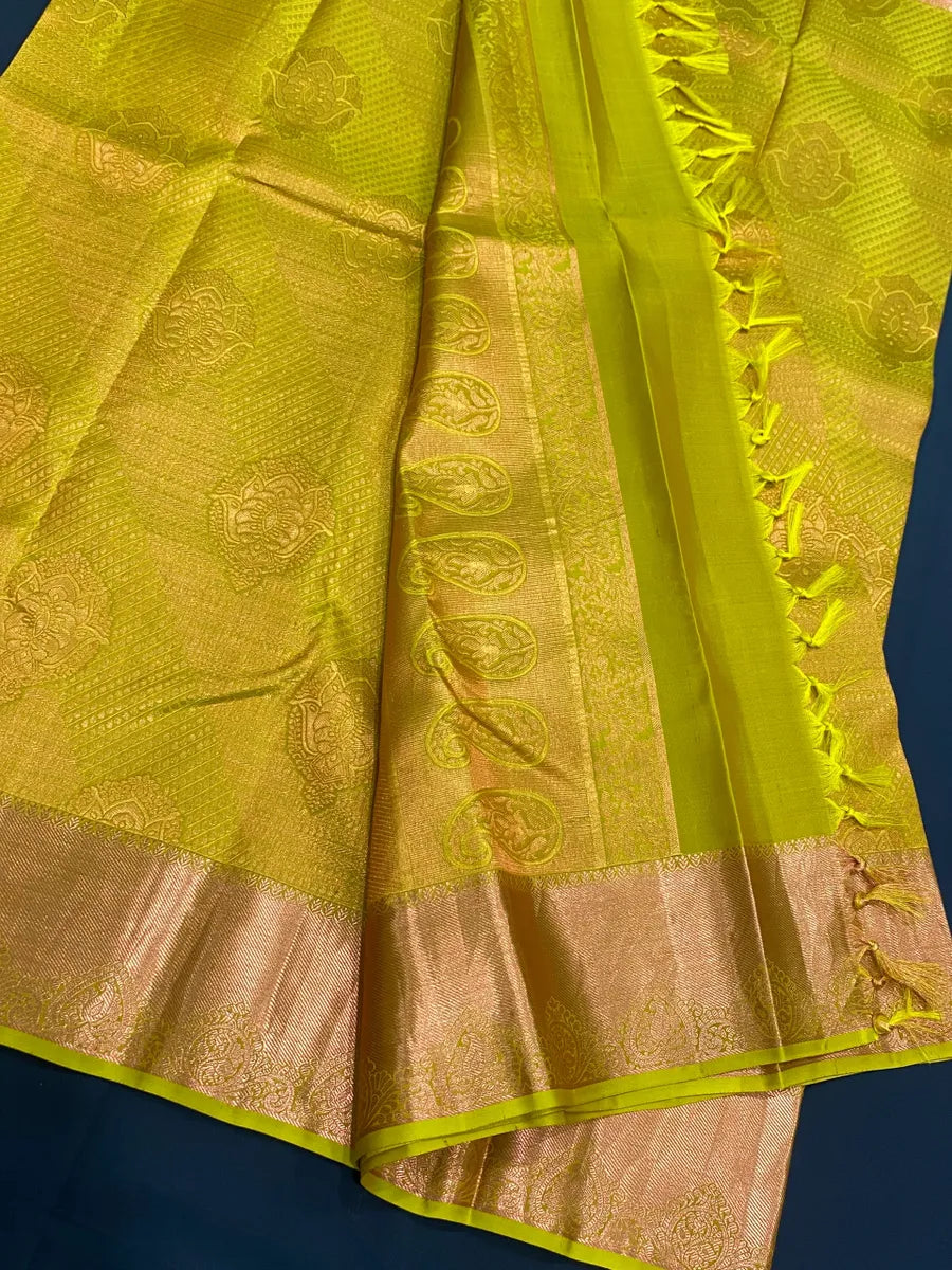 Green Color Pure Kanchi Silk Sarees Near Me
