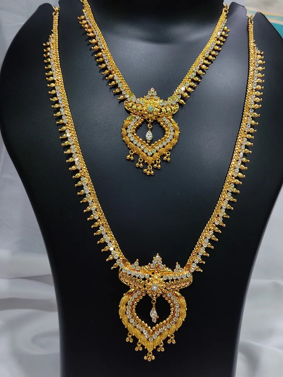 Heart Design Pendant Gold Plated Necklace Set In USA