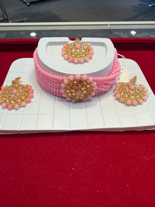 Amazing Light Pink And Gold Stones Gold Plated Choker With Maang Tikka And Earrings