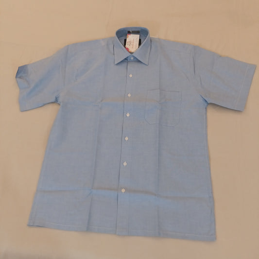 Elegant Light Blue Shirt with Short Sleeves And Pocket