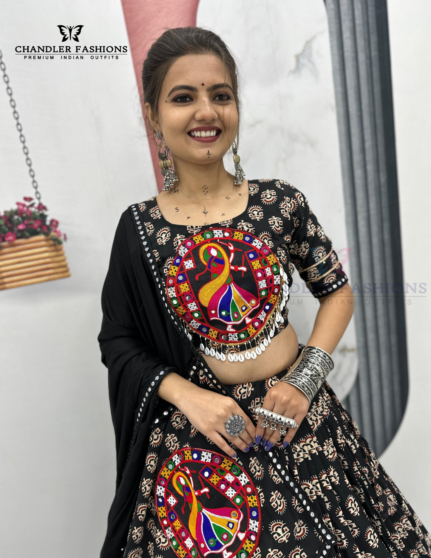 Chaniya Choli Set For Women In Suncity